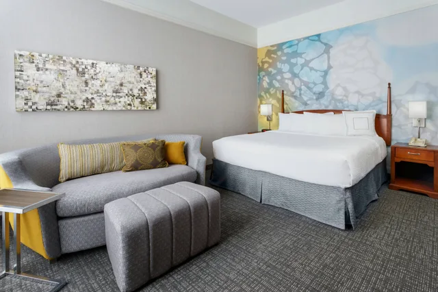 غرفة، Courtyard Houston Downtown Convention Center 1/4