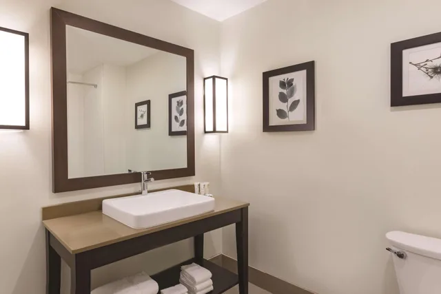 جناح بسرير كينج، Country Inn & Suites by Radisson Macon West, GA 1/1