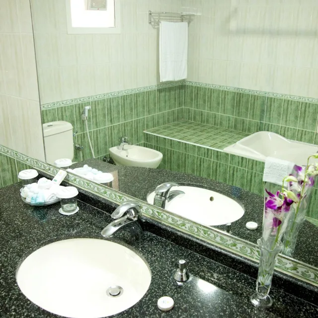 شاليه بسرير كينج بغرفتي نوم، Green Mubazzarah Chalets 6/7