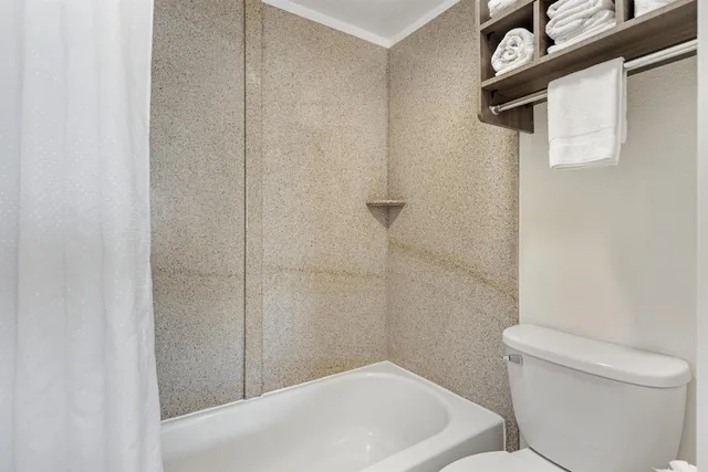 Standard, 2 Queen Beds, Ocean Front, Balcony، Best Western Plus Chesapeake Bay - Norfolk 8/9