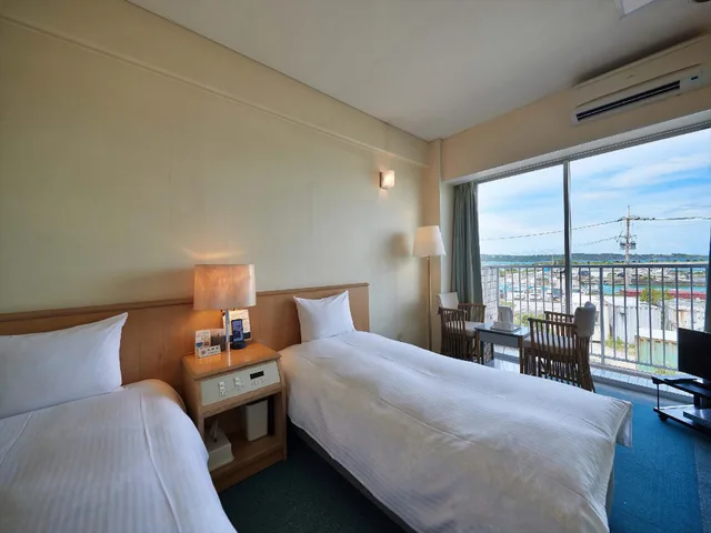 غرفة قياسية بسريرين منفصلين بإطلالة على البحر، Ocean Resort PMC (ex. Pink Marlin Club) 2/2
