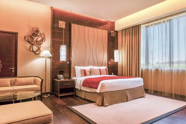 Grand Millennium Suite, Grand Millennium Tabuk 1/2
