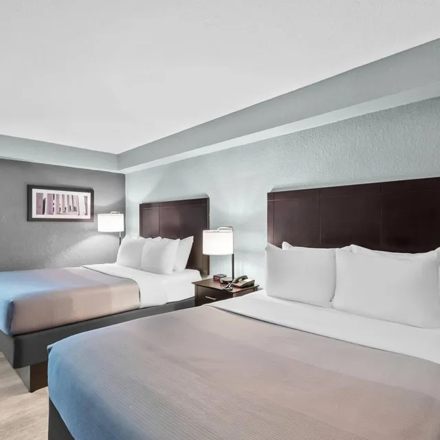 غرفة ديلوكس بسريرين كوين، Quality Inn near Potomac Mills 3/7