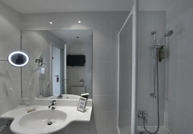 غرفة بسرير كينج، Hotel BIRGIT Berlin Mitte 8/10