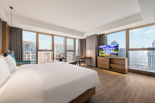 Privilege, King Bed, Mercure Xining Haihu CBD 5/9