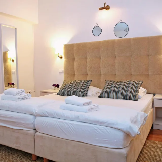 غرفة عائلية، HOTEL DELFIN 5/10