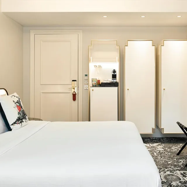Afterworks, Superior, King Bed، Normandy Hotel Paris - Saint-Honore 2/4
