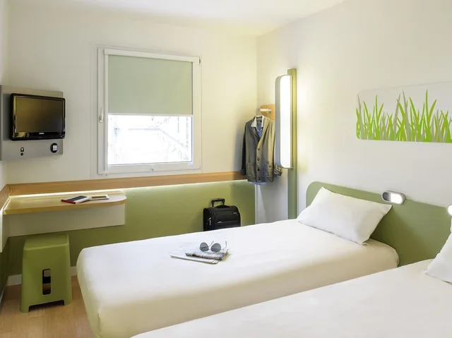 غرفة قياسية بسريرين منفصلين، ibis budget Capao Bonito 1/10