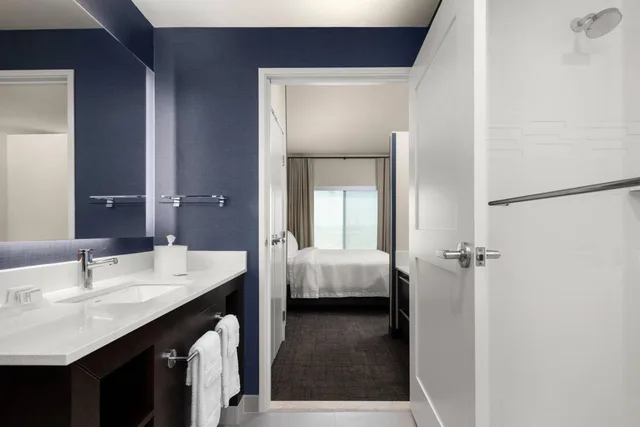1 Bedroom, Suite, King Bed, Sofa, Accessible, Residence Inn by Marriott East Peoria 4/5