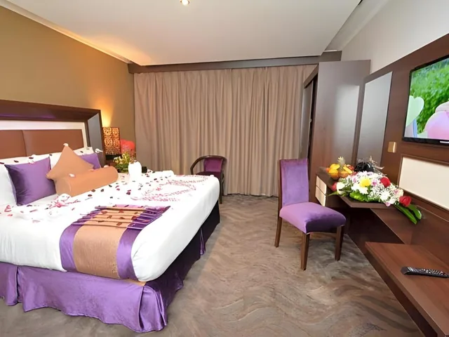 Diplomat, Suite, Queen Bed، فندق جولدن بوجاري كيان(Golden Bujari Kyan Hotel) 1/3