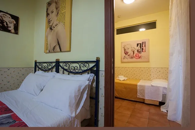 Room, Quadruple, Balcony, Hotel Cine Holiday 3/7