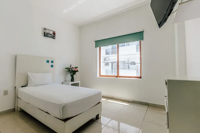 جناح عائلي بأربعة أسرّة مع أريكة، Loft Hotel Malecon Vallarta 7/10