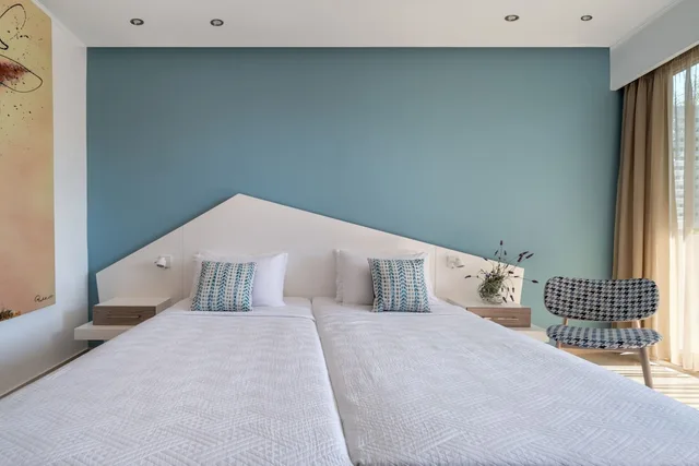 غرفة قياسية بسريرين منفصلين، Kassandra Bay Resort, Suites and Spa 6/10