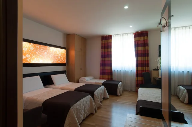 غرفة كومفورت رباعية، Sanlu Hotel 1/4