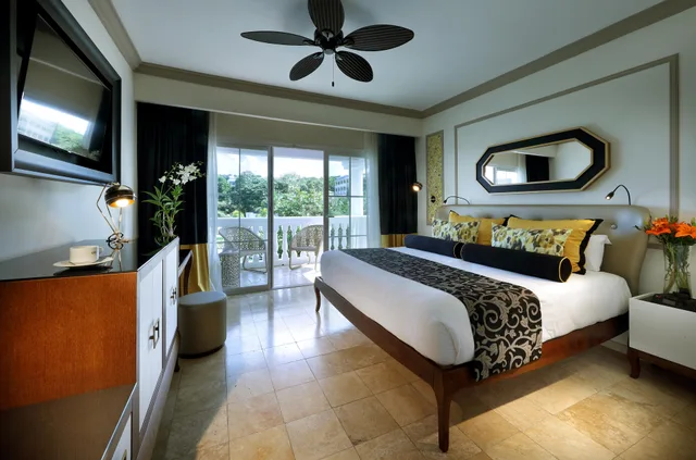 جناح كلاسيكي بإطلالة على البحر، Grand Palladium Lady Hamilton Resort and Spa 1/2