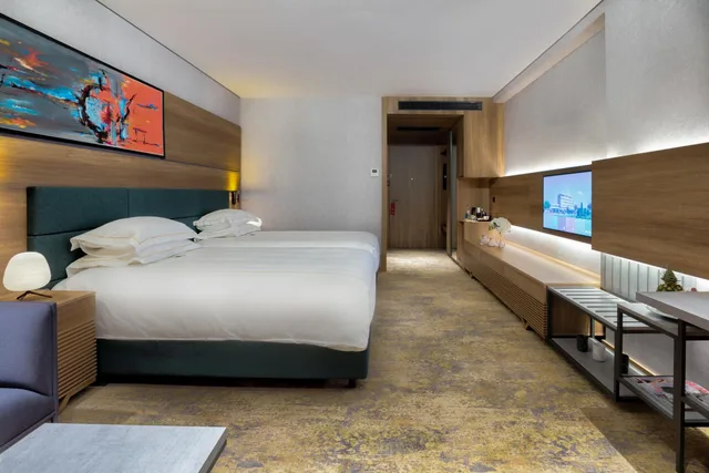 غرفة كبيرة بسريرين منفصلين، Emerald Hotel 3/6
