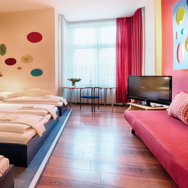 Family, ART-HOTEL CHARLOTTENBURGER HOF 9/10