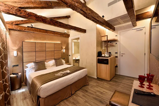 Elegant, Superior, Double Bed، Rosa Salva Hotel 2/2