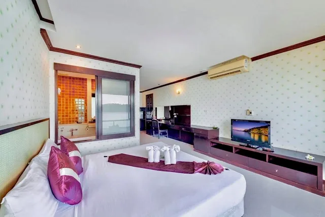 جناح سوبيريور بسرير كينج بإطلالة على البحر، Racha Kiri Resort and Spa 3/9