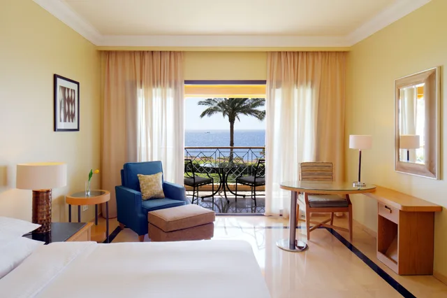Room, King Bed, Sea Front, Park Regency Sharm El Sheikh 6/8