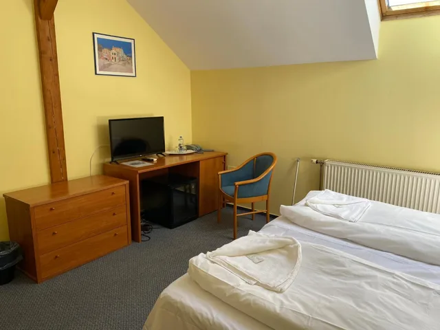 غرفة رباعية، Tisza Alfa Hotel 2/4