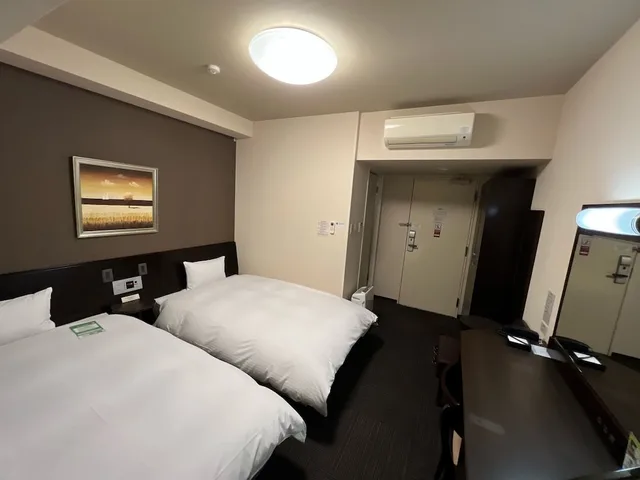 غرفة كومفورت بسريرين منفصلين للمدخنين، Hotel Route-Inn Uozu 2/6