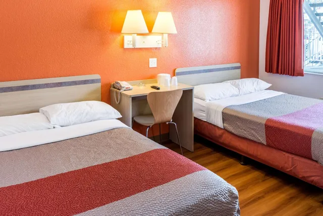 غرفة ديلوكس رباعية، Motel6 Bakersfield, CA - Convention Center 1/2