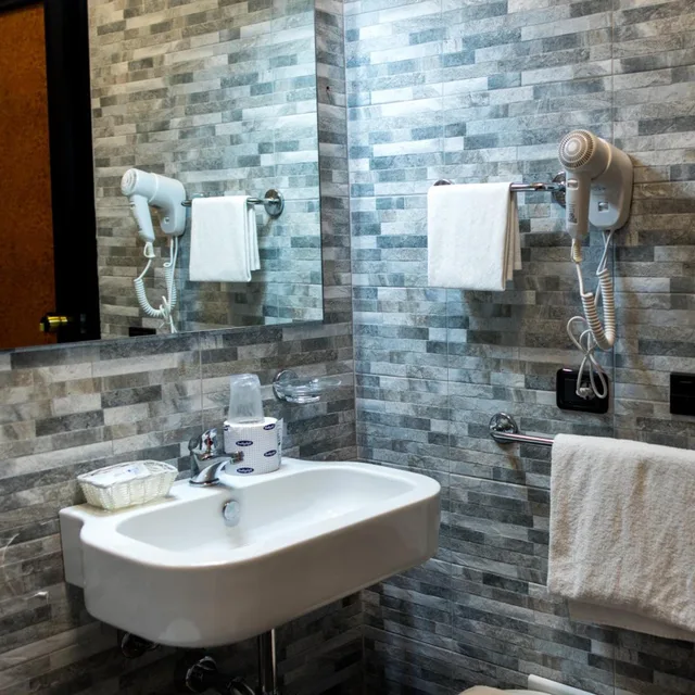 غرفة بسرير مزدوج أو سريرين منفصلين، Hotel Scigliano 9/10