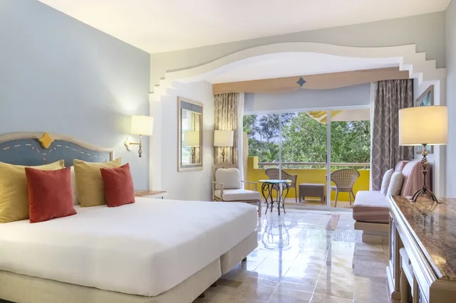 Junior Suite, Near Beach، Iberostar Waves Paraiso del Mar 1/3