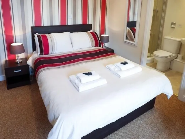 جناح بسرير مزدوج وسرير فردي، The Riviera Guesthouse 4/10