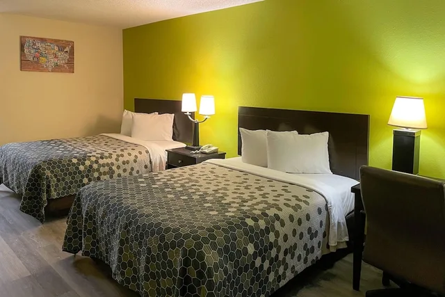 غرفة قياسية بسريرين كوين، Econo Lodge Inn & Suites Sweetwater I-20 6/10
