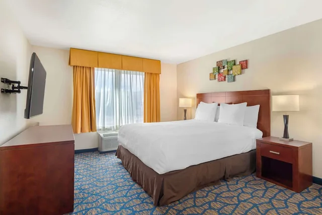 جناح بسرير كينج، Best Western Plus Villa Del Lago Inn 1/4