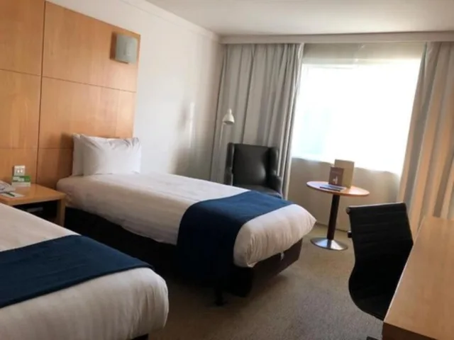 غرفة قياسية بسريرين منفصلين، HOLIDAY INN OXFORD 3/4
