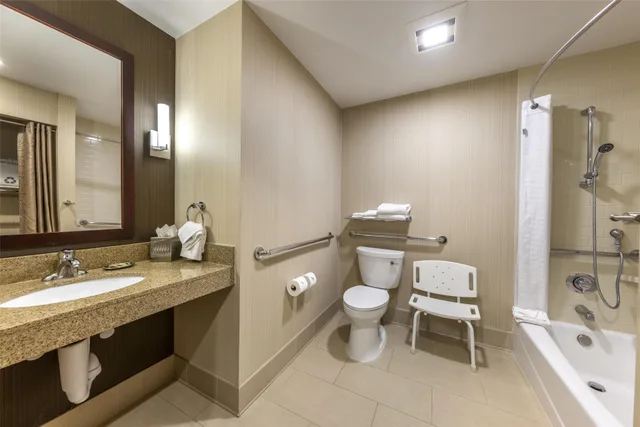 غرفة بسرير كوين، Best Western Plus Truckee-Tahoe Hotel 6/7
