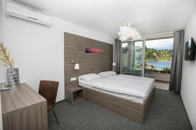 Superior, Queen Bed, Beach Front، Barbara Piran Beach Hotel And Spa 6/10