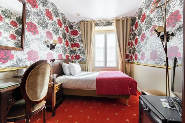 Room, Double Bed, with View, Hotel Belfast 6/10