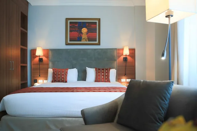 غرفة بزنس بسرير كينج، Swiss Inn Nexus Hotel 3/6