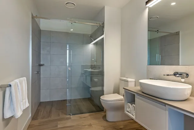 2 Bedrooms, Tamar River, Suite, 2 King Beds، Peppers Silo Launceston 2/2