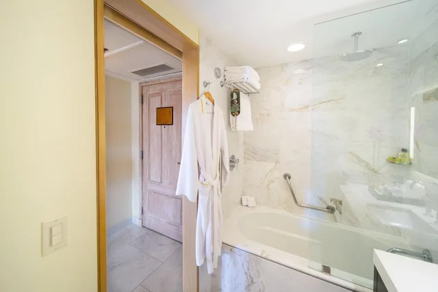 Classic, 2 Double Beds, Living Area, Club Floor, Accessible, Intercontinental San Pedro Sula 10/10