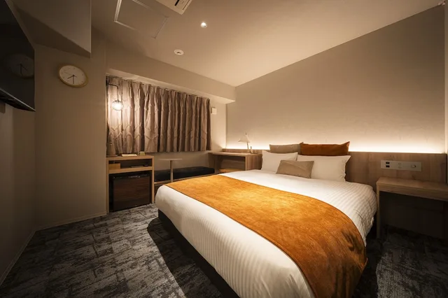 Deluxe, Queen Bed, R Hotel Namba South 1/1