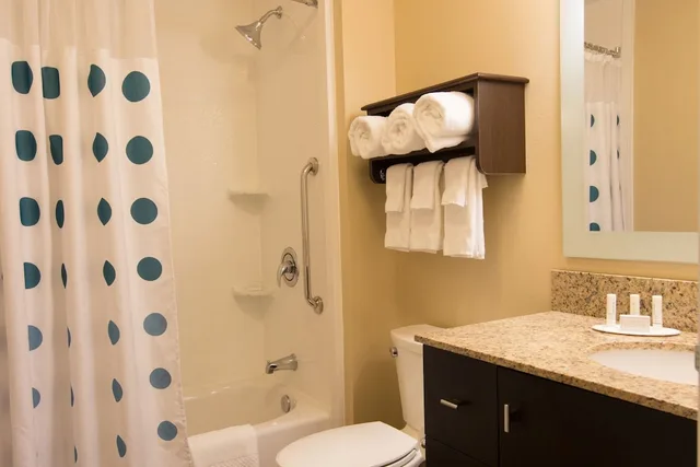جناح بسريرين مزدوجين بغرفتي نوم، TownePlace Suites Lincoln North 3/4