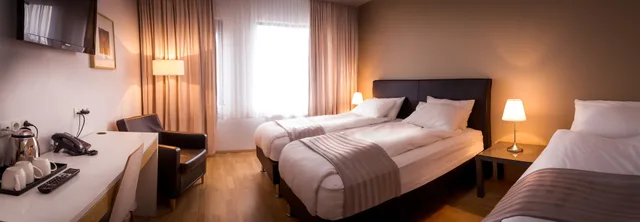 Standard, Triple, 3 Beds, Aurora Hotel At Reykjavik-Keflavik Airport Terminal Kef 5/10