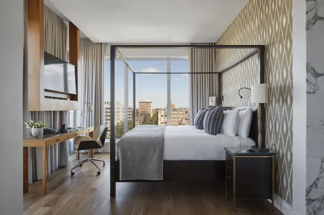 غرفة سيغنتشر بسرير كينج، Dupont Circle Hotel 1/3
