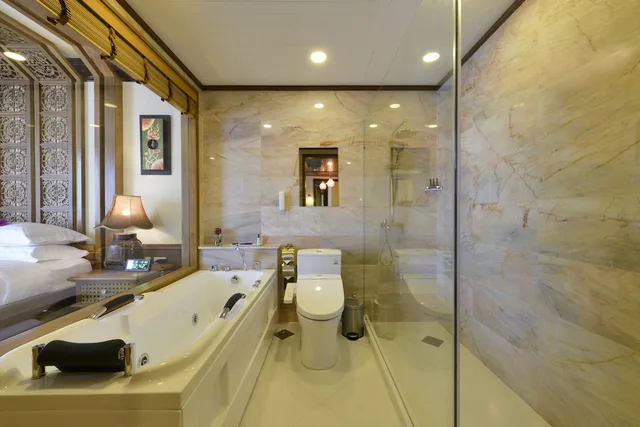 غرفة غراند بسرير كينج، Peak Nimman Prestige Hotel 4/4