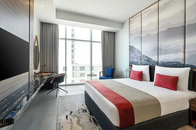 غرفة سوبيريور بسرير كينج، Grand Millennium Business Bay 1/4