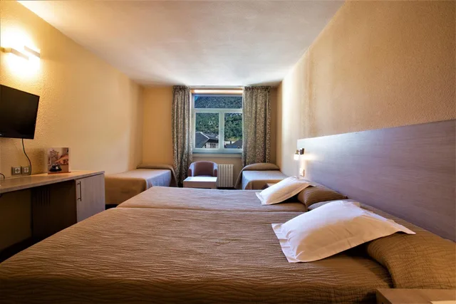 غرفة رباعية بسرير فردي، Panorama Hotel 5/10
