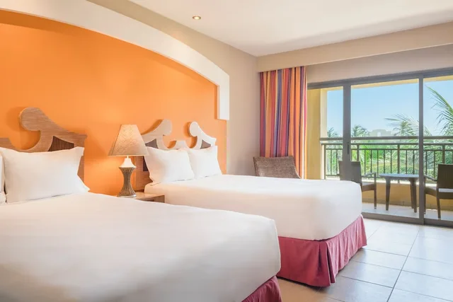 غرفة بريميوم بسرير كينج، Iberostar Waves Bahia 1/4