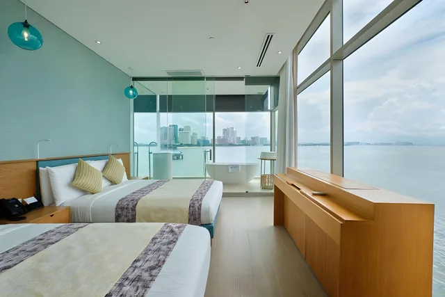 جناح سيغنتشر، Hotel H2o 1/1