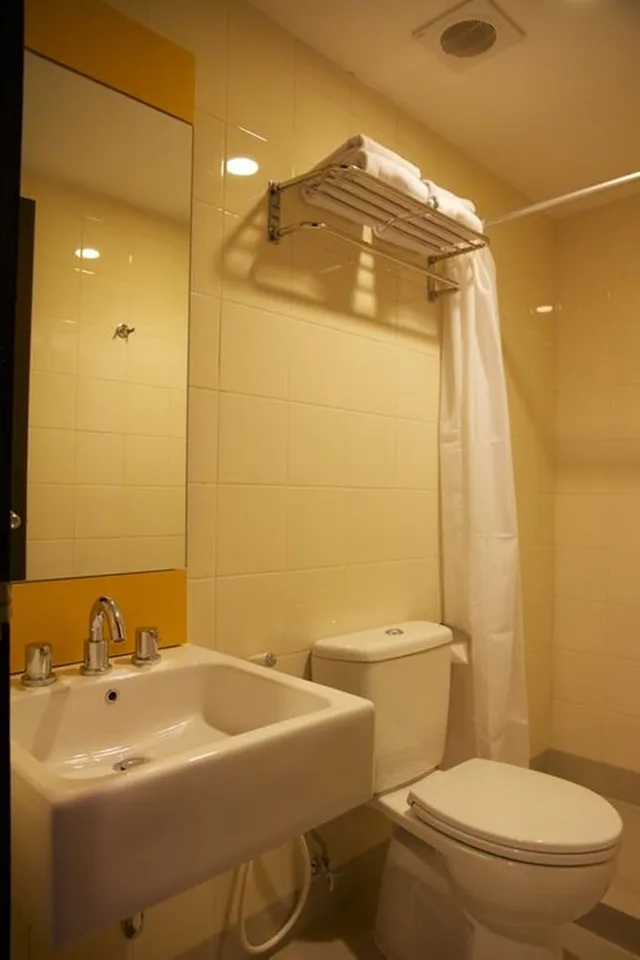 Smart, Queen Bed، Amaris Hotel Palembang 2/2