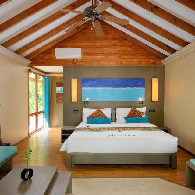 Sunset Beach Villa - Transfer Excluded، Canareef Resort Maldives 5/10